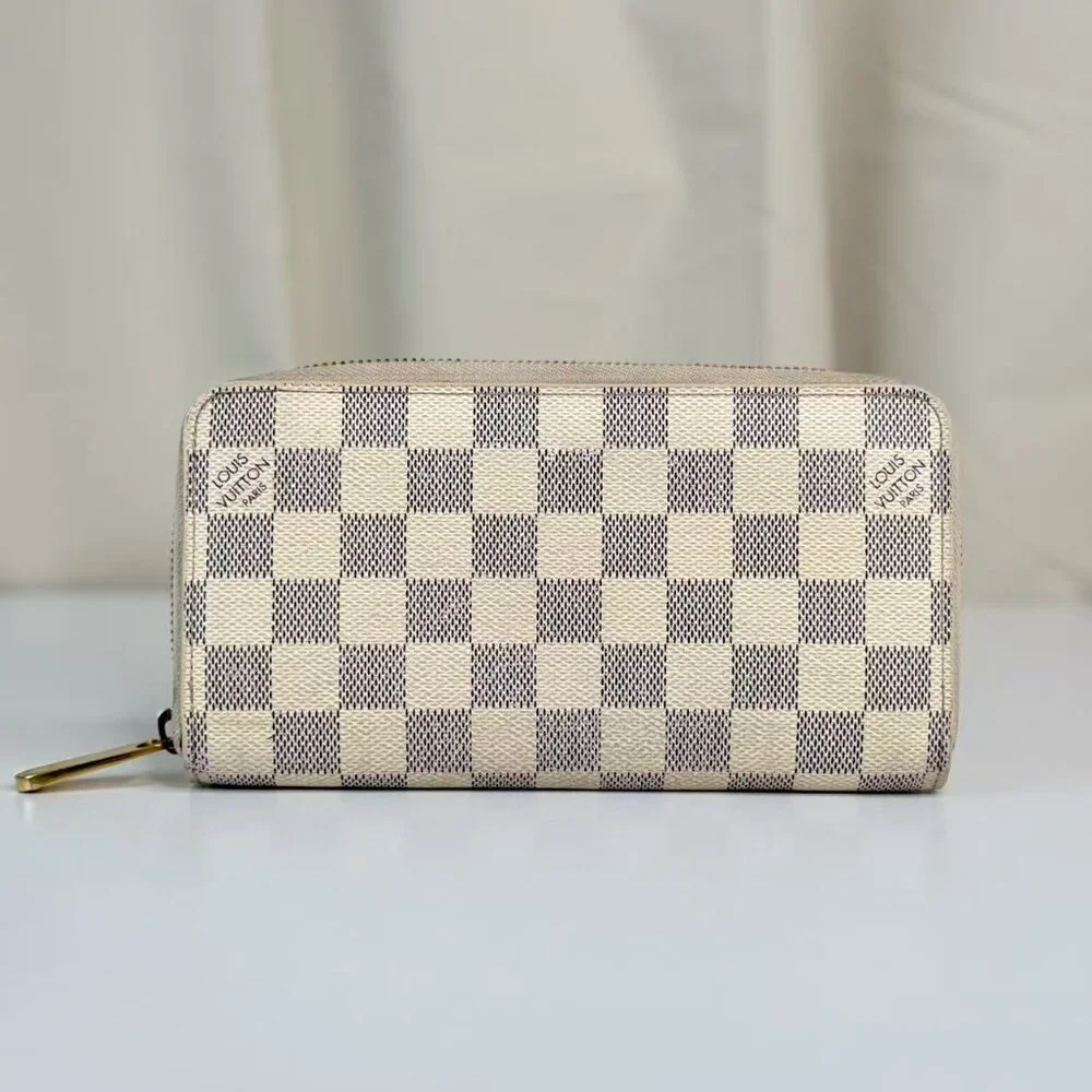 Louis Vuitton Damier Azur Wallet with Classic Checkerboard Design